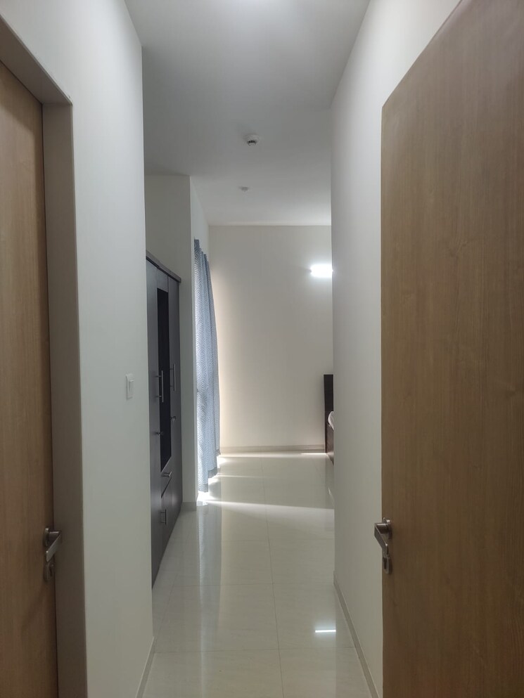 Bathroom, lodha-bella-vita 2 Bedroom 814 Sq.Ft. Apartment In Nibm Road Pune 8888533