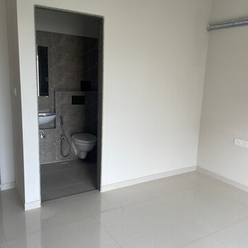 Room in 2 BHK Apartment at Lodha Codename Limited Edition, Hanuman Chowk – for Rent
