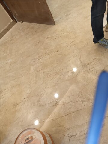 Furnished Amenities in 2 BHK Builder Floor at East Of Kailash – for Rent
