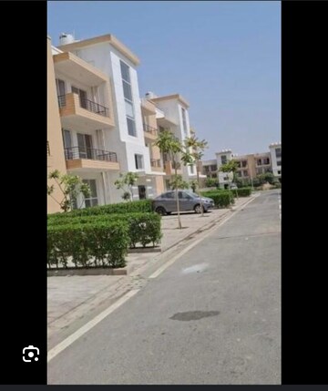 3 BHK Builder Floor For Rent in BPTP Park 81, Sector 81