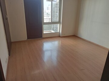Room in 2 BHK Apartment at Eros Wembley Estate, Sector 50 – for Rent