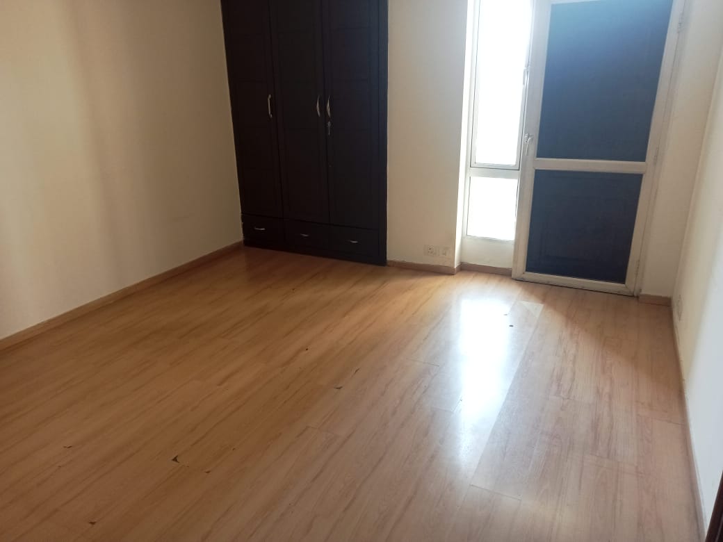 2 BHK 1040 Sq.Ft. Apartment in Eros Wembley Estate