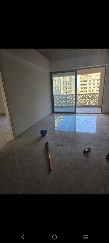 Room in 5 BHK Apartment at Rajyash The Retail Park, Bopal – for Rent