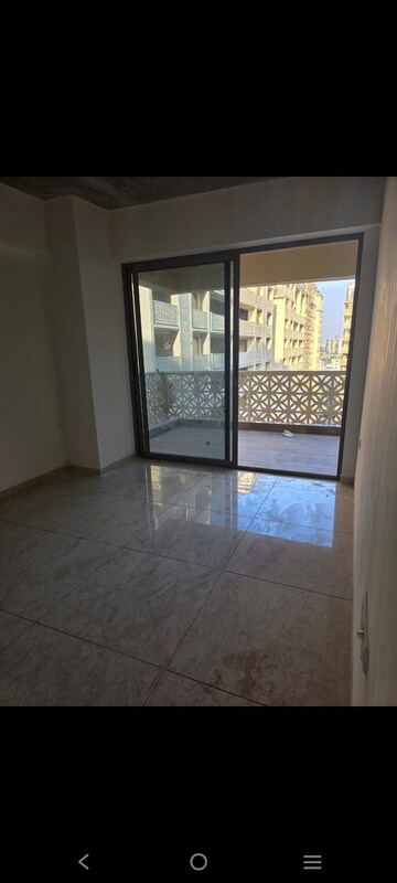 Room in 5 BHK Apartment at Rajyash The Retail Park, Bopal – for Rent