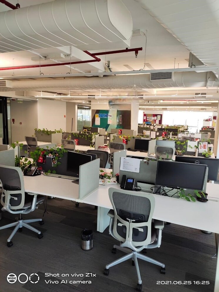 Team Area, kharadi Commercial Office Space 6000 Sq.Ft. In Kharadi Pune 8888677