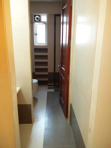 Building Lobby in 3 BHK Apartment at Sai Shrushti Chembur, Chembur – for Rent
