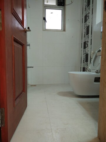 Bathroom in 3 BHK Apartment at Sai Shrushti Chembur, Chembur – for Rent