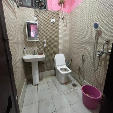 Bathroom in 1 RK Builder Floor at RWA Vasundhara Sector 4A, Vasundhara Sector 6 – for Rent