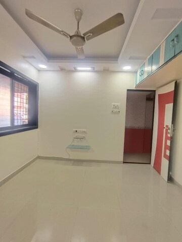 Room in 3 BHK Apartment at Mat Cornel Heights, Ic Colony – for Rent