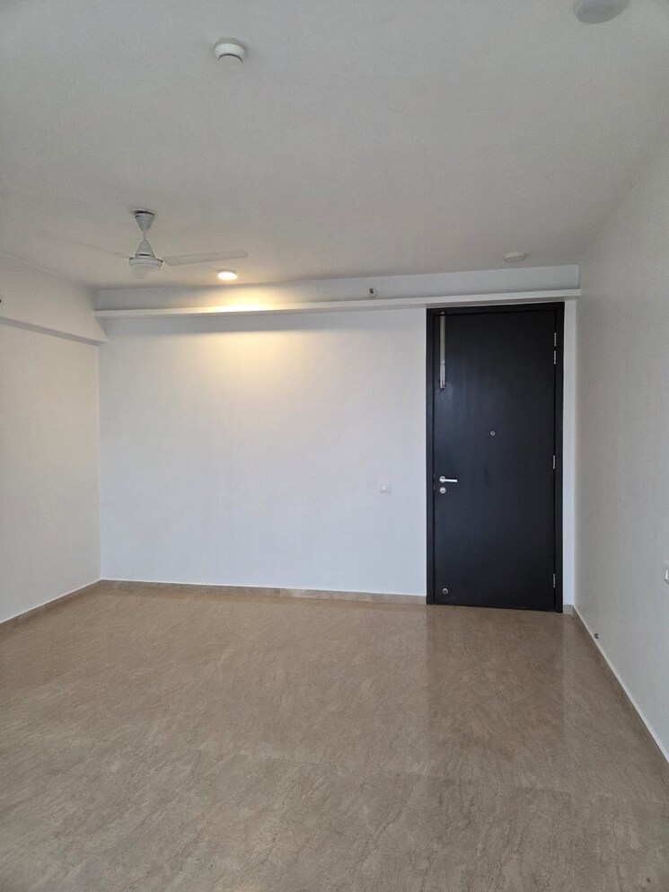 Room, dosti-eastern-bay 2 Bedroom 666 Sq.Ft. Apartment In Wadala Mumbai 8888861