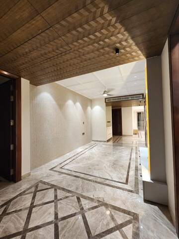 Bedroom in 4 BHK Builder Floor at Ansal API Esencia, Sector 67 – for Sale