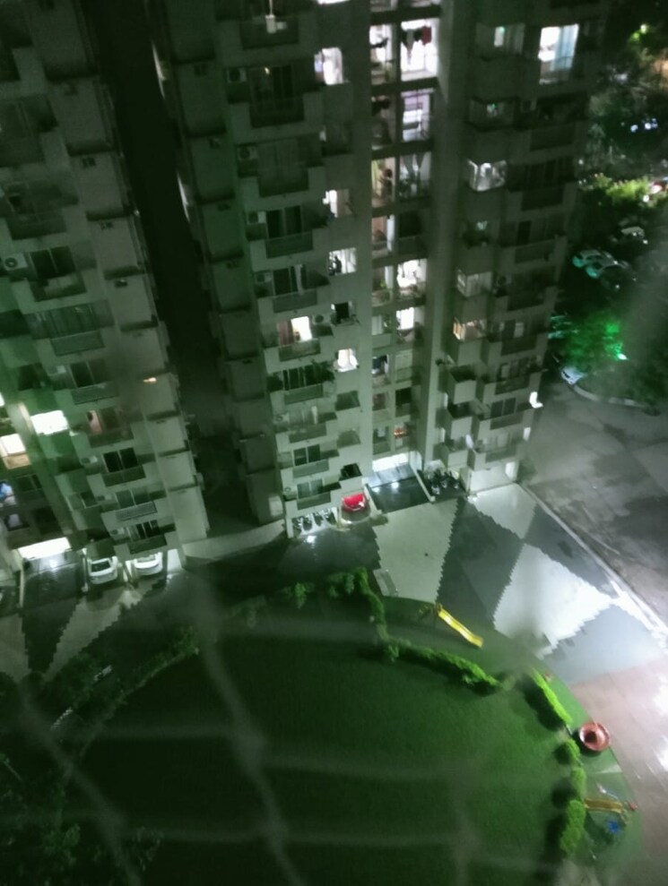  Parking, poddar-palm-greens 2 Bedroom 1064 Sq.Ft. Apartment In Makarba Ahmedabad 8888967