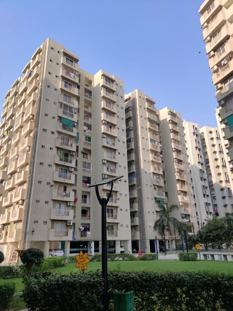 Exterior View, poddar-palm-greens 2 Bedroom 1064 Sq.Ft. Apartment In Makarba Ahmedabad 8888967