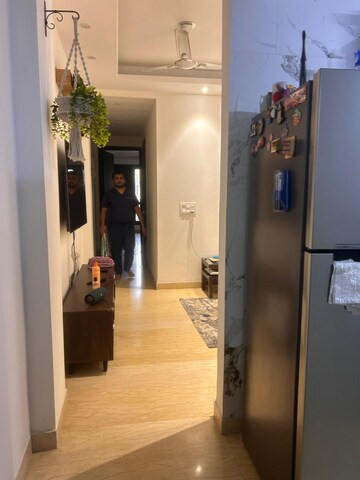 Furnished Amenities in 2 BHK Builder Floor at Malviya Nagar – for Rent