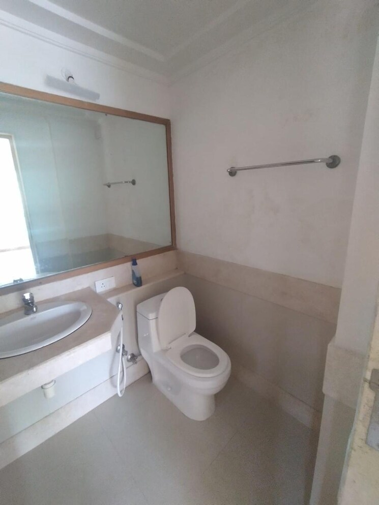 Bathroom, casa-marina-chs-ltd 2 Bedroom 750 Sq.Ft. Apartment In Ghodbunder Road Thane 8889030