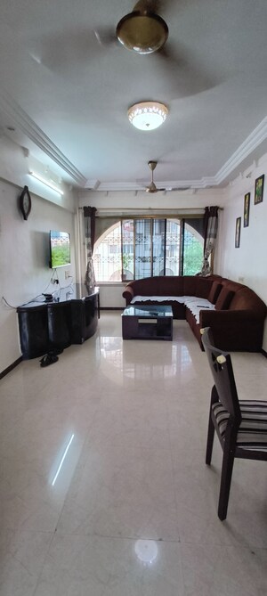 Master Bedroom in 3 BHK Apartment at Borivali West – for Sale