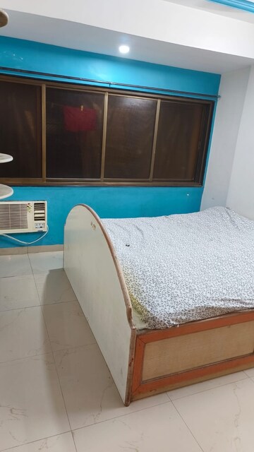 Furnished Amenities in 2 BHK Apartment at Damodar Park Apartment, Ghatkopar West – for Rent