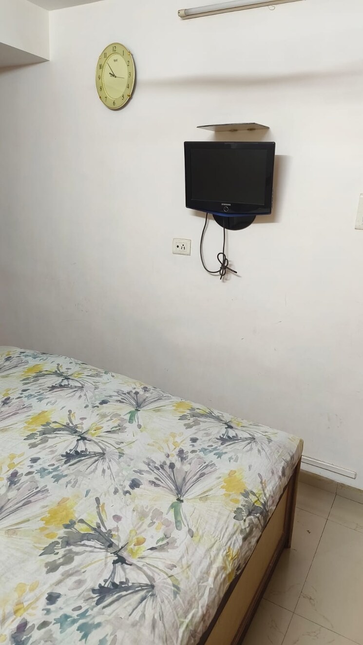 Room, damodar-park-apartment 2 Bedroom 725 Sq.Ft. Apartment In Ghatkopar West Mumbai 8889049