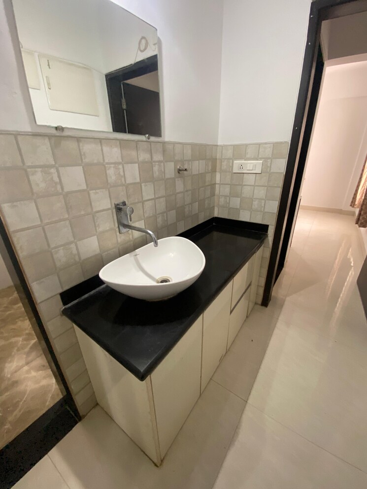 Bathroom, pethkar-siyona 2 Bedroom 1250 Sq.Ft. Apartment In Punawale Pune 8889052