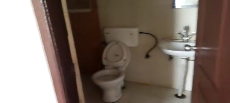 Bathroom, rishabh-cloud-9 3 Bedroom 1186 Sq.Ft. Apartment In Sector 1 Vaishali Ghaziabad 8889094