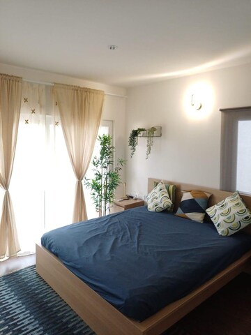Bedroom in 2 BHK Apartment at Hiren High cliff, Off Sarjapur Road – for Sale