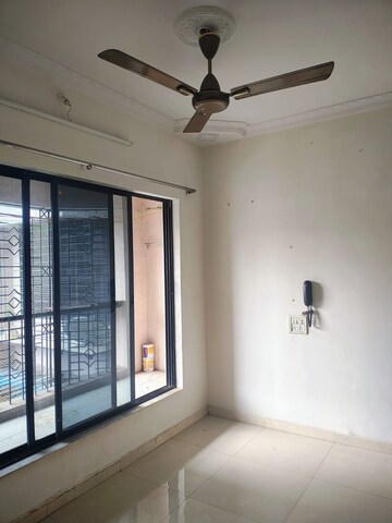 Room in 1 BHK Apartment at Bhumiraj Woods, Kharghar – for Sale