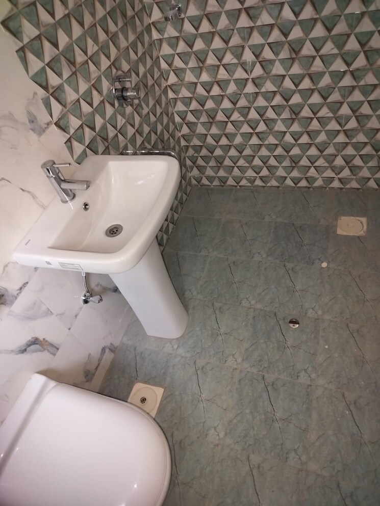 Bathroom, avon-vista 3 Bedroom 1030 Sq.Ft. Apartment In Balewadi Pune 8889140