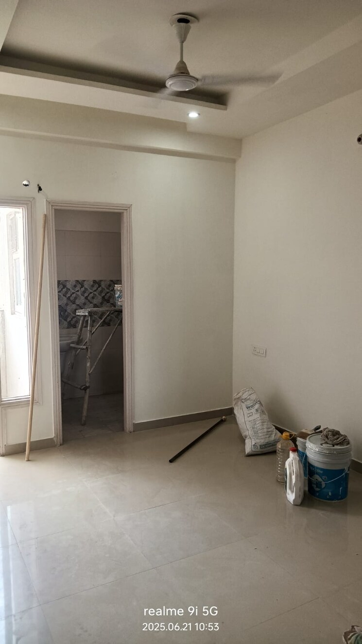 Living Room, dhakoli 3 Bedroom 1100 Sq.Ft. Builder Floor In Dhakoli Zirakpur 8889169