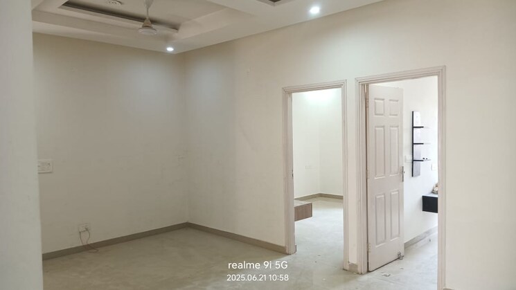 Room, dhakoli 3 Bedroom 1100 Sq.Ft. Builder Floor In Dhakoli Zirakpur 8889169