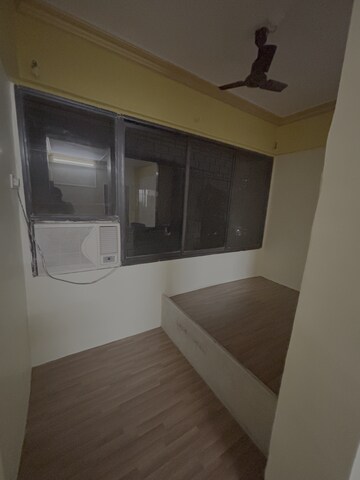 Room in 2 BHK Apartment at Nirmal Jeevan CHS, Kopri – for Rent