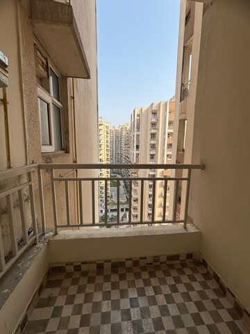 Balcony in 2.5 BHK Apartment at Hawelia Valenova Park, Tech Zone 4 Greater Noida – for Sale