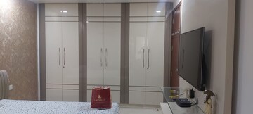 Furnished Amenities in 3 BHK Builder Floor at Saket – for Rent