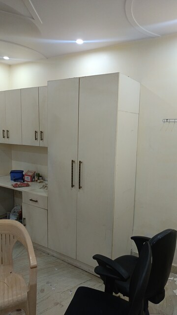 Bathroom in 1 BHK Builder Floor at Patel Nagar – for Rent