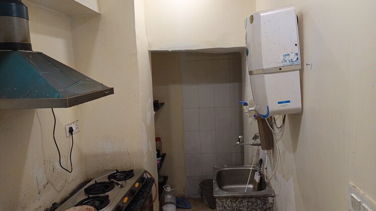 Master Bedroom, patel nagar 1 Bedroom 500 Sq.Ft. Builder Floor In Patel Nagar Delhi 8889337