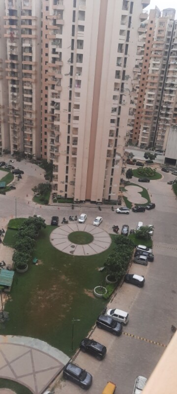2 BHK Apartment For Rent in Supertech Ecovillage II, Sector 16b Greater Noida