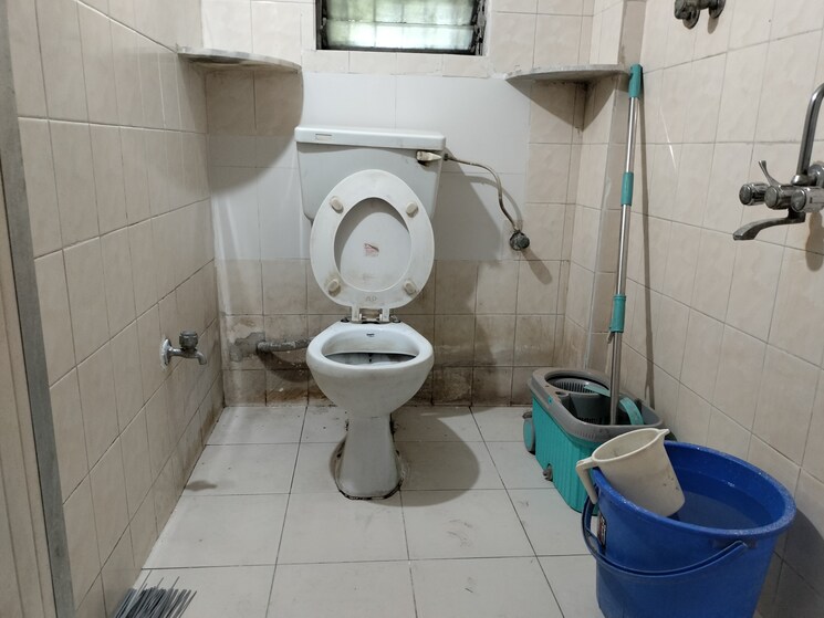 Bathroom, vijay-nagari-annex 2 Bedroom 580 Sq.Ft. Apartment In Waghbil Thane 8889350