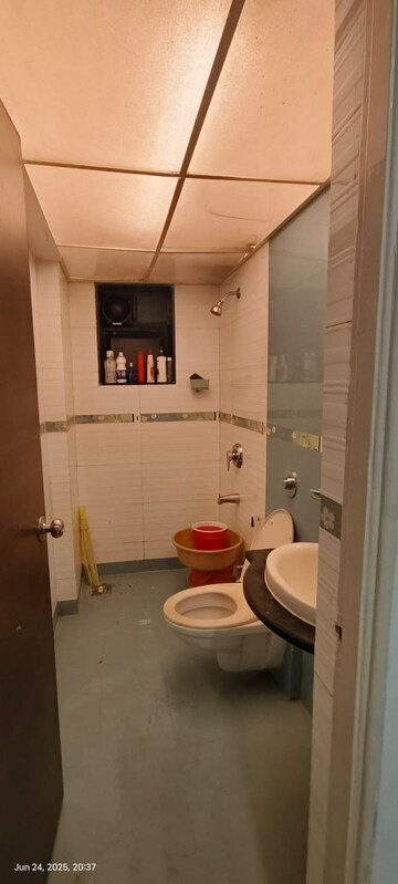 Bathroom in 3 BHK Apartment at Nahar Amrit Shakti, Chandivali – for Rent