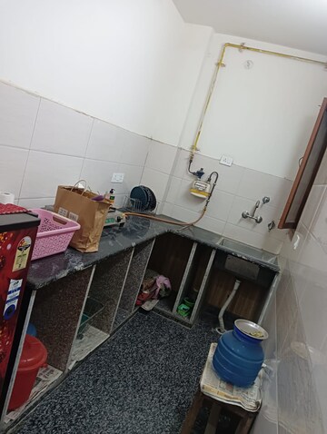 Master Bedroom in 1 BHK Builder Floor at Dwarka Mor – for Rent