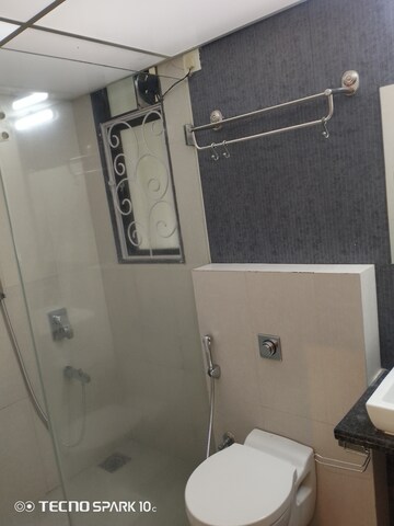 Bathroom in 3.5 BHK Apartment at Tiara Tower, Santacruz West – for Rent