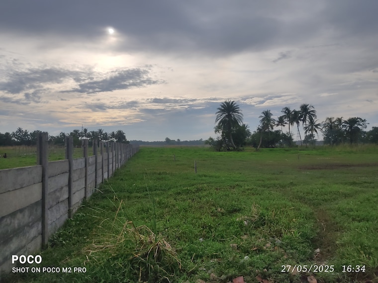 undefined, pailan  1800 Sq.Ft. Plot In Pailan Kolkata 8889422