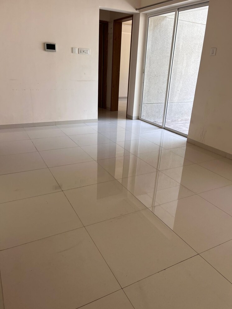 Bathroom, abhinav-pebbles-urbania 1 Bedroom 460 Sq.Ft. Apartment In Bavdhan Pune 8889413