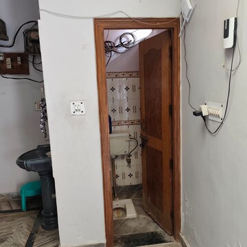 Building Lobby in 3 BHK Independent House at Carterpuri Village – for Rent