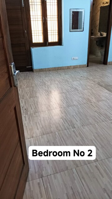 Bedroom in 3 BHK Independent House at RWA Apartments Sector 50, Sector 50 – for Rent