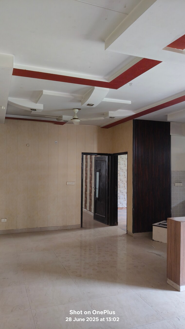 Room, dhakoli 3 Bedroom 1800 Sq.Ft. Apartment In Dhakoli Zirakpur 8889557