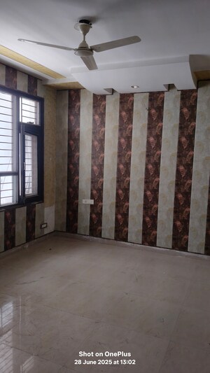 Room in 3 BHK Apartment at Dhakoli – for Sale