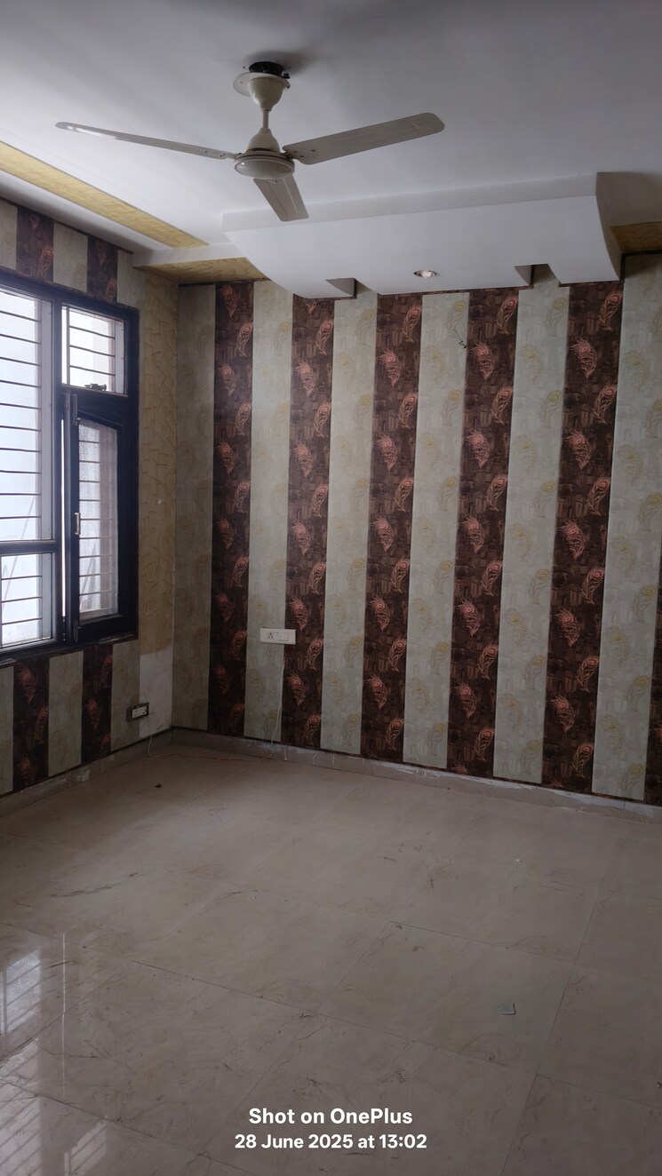 Room, dhakoli 3 Bedroom 1800 Sq.Ft. Apartment In Dhakoli Zirakpur 8889557