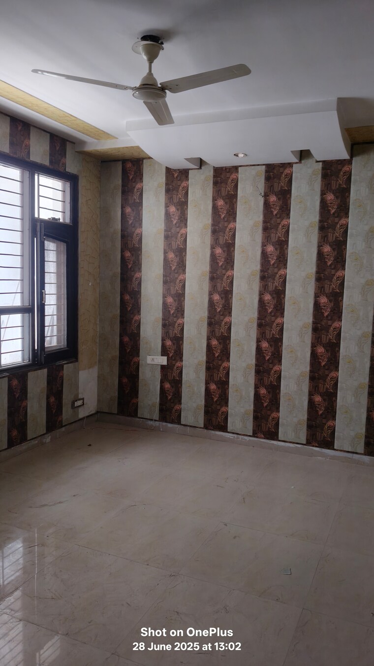 Room, dhakoli 3 Bedroom 1800 Sq.Ft. Apartment In Dhakoli Zirakpur 8889557