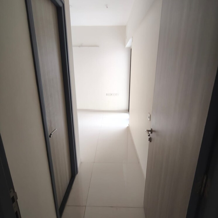 undefined, rustomjee-summit 2.5 Bedroom 901 Sq.Ft. Apartment In Datta Pada Mumbai 8889539