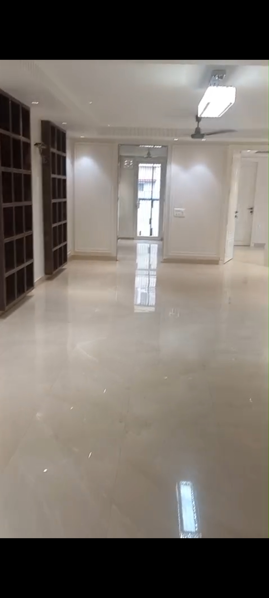 4 BHK + Servant Room Builder Floor For Rent in Karkardooma