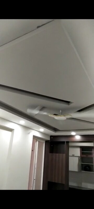 Furnished Amenities in 2 BHK Apartment at Shree Vardhman Green Court, Sector 90 – for Rent